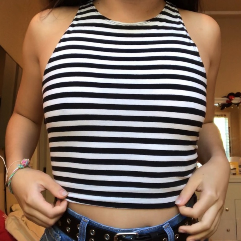 striped crop top